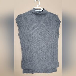 Banana Republic Women's Gray Mock Neck Sleeveless Ribbed  Sweater Size XS